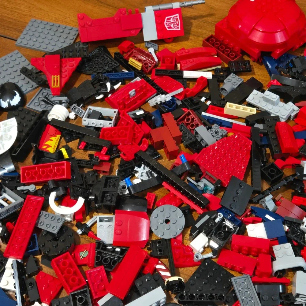 LEGO Bulk Lot 7lb Marvel Transformers Optimus Prime Spider-Man Mixed Bricks